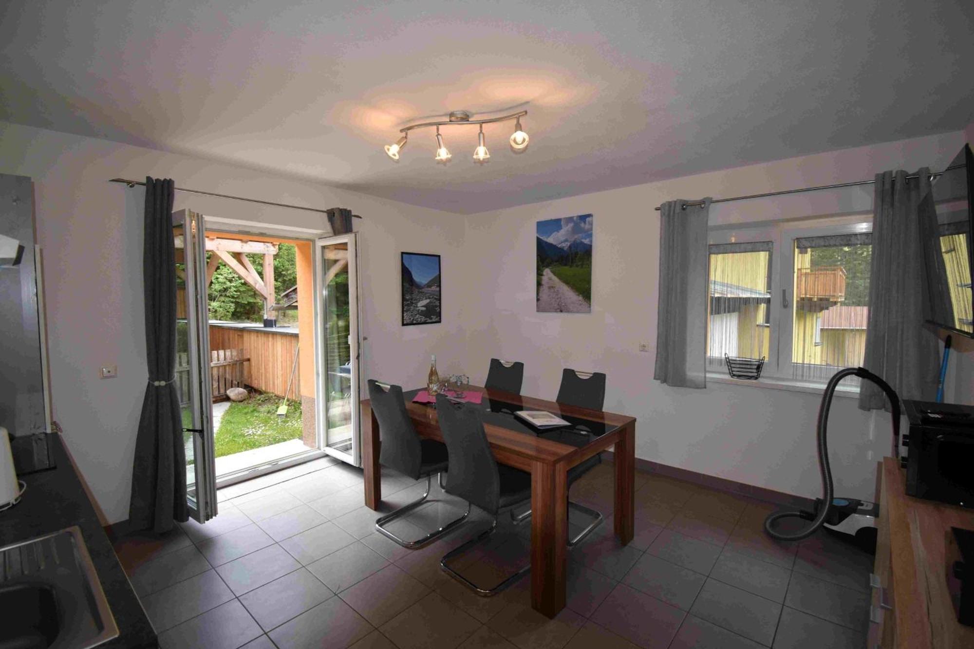 Ferienwohnung Collie Hintertux Ngoại thất bức ảnh